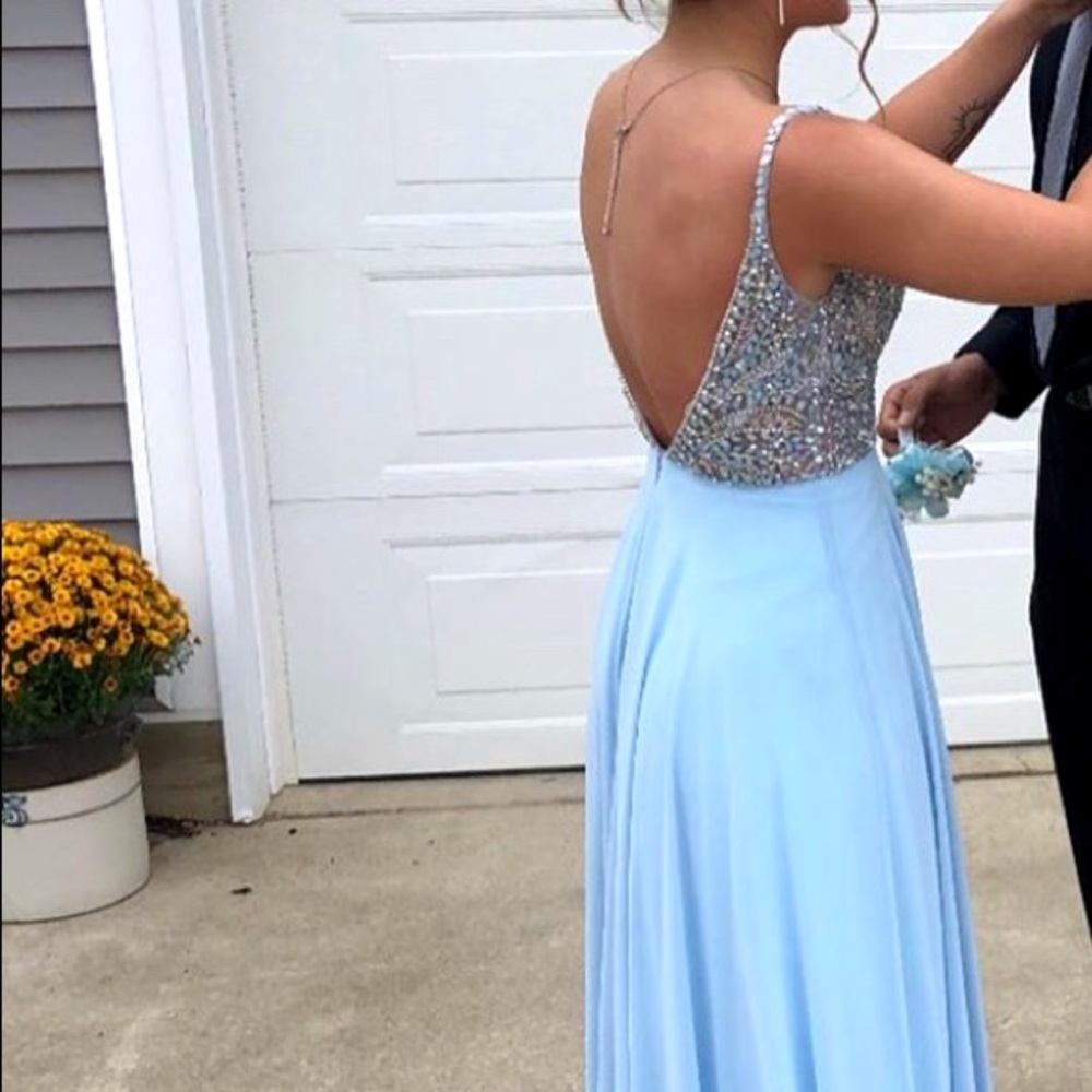 Prom Dress - Picture 7 of 8